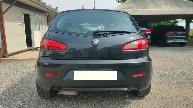 ALFA ROMEO 147 1.9 JTD (120) 5 porte Distinctive