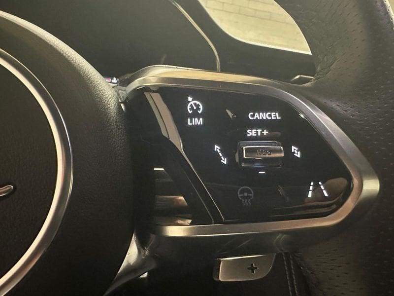 Jaguar F-Pace F-Pace 2.0 D 204 CV AWD aut. R-Dynamic S