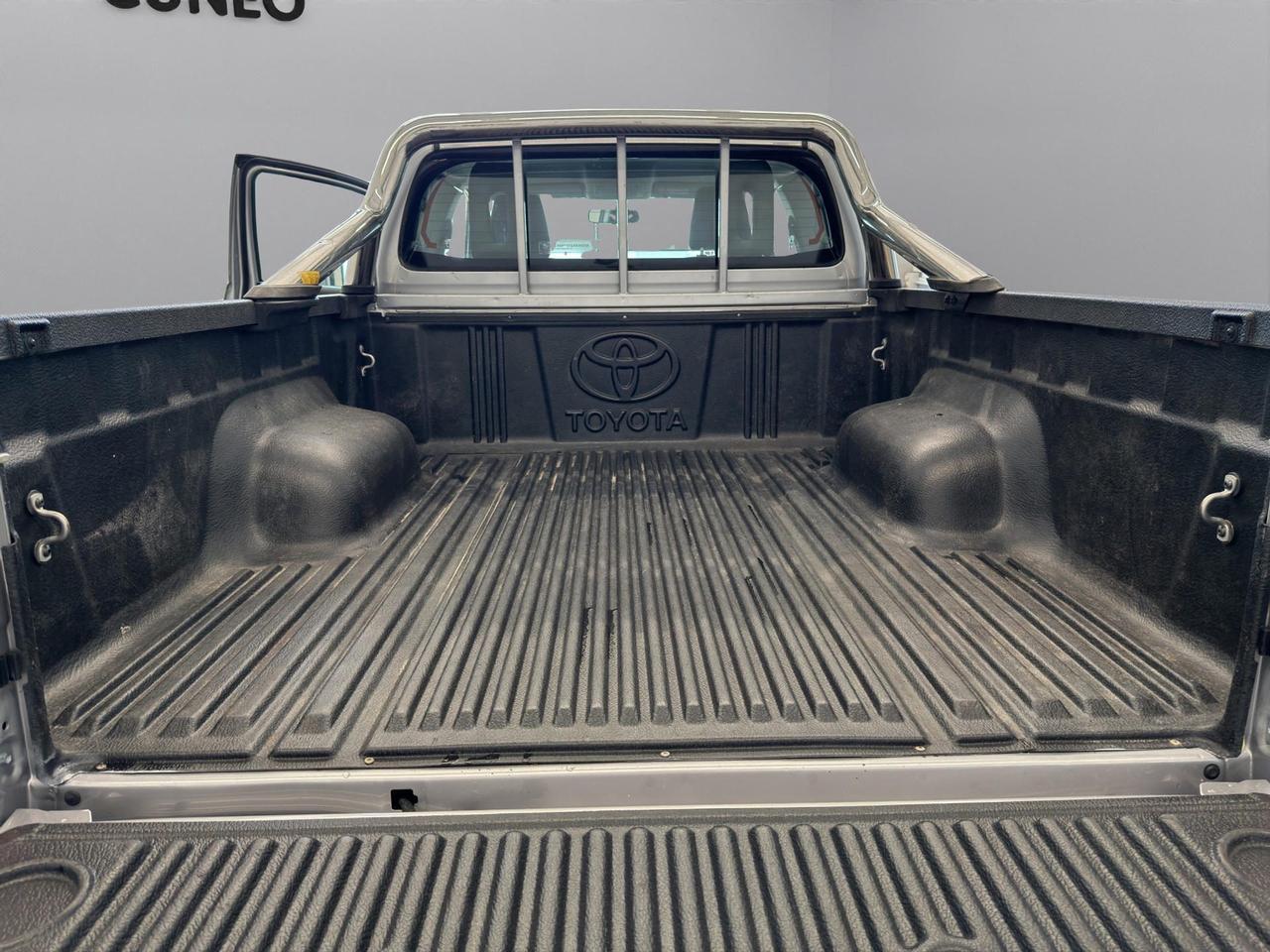Toyota Hilux 2.4 EC d-4d 4x4 Comfort M/T my19