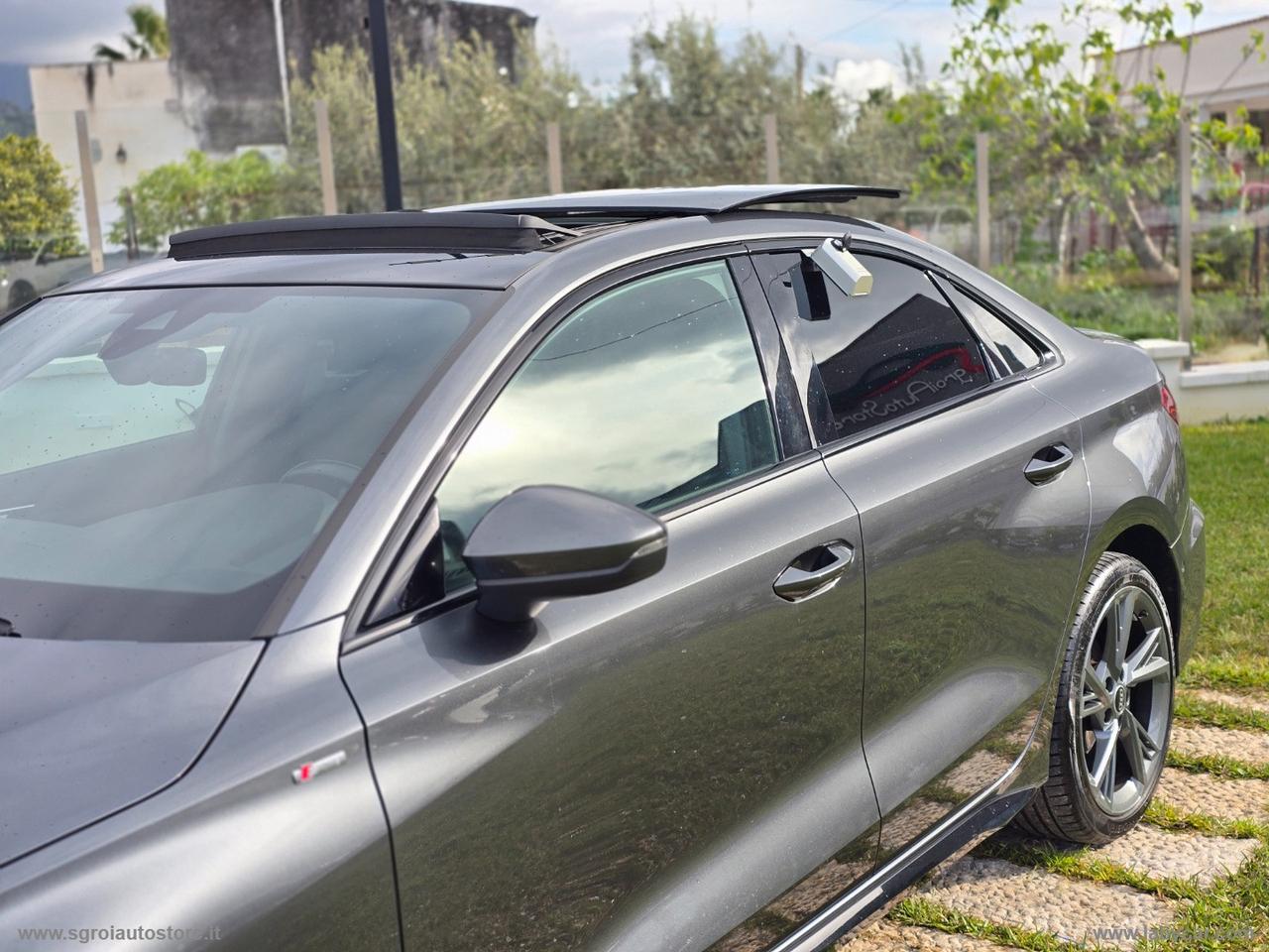 AUDI A3 Sedan 30 TDI S line TETTUCCIO