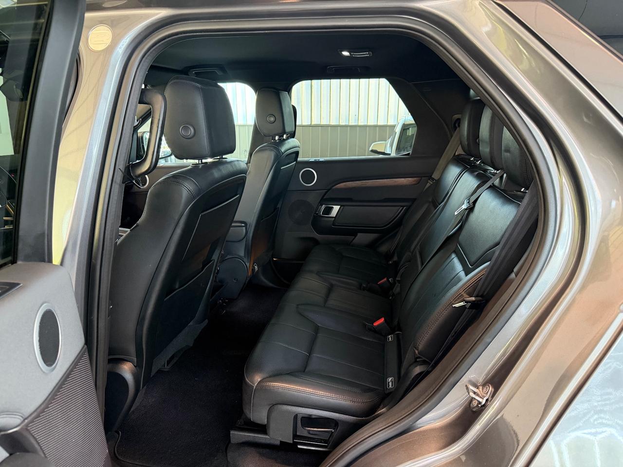 Land Rover Discovery 3.0 TD6 249 CV 7 Posti 2019