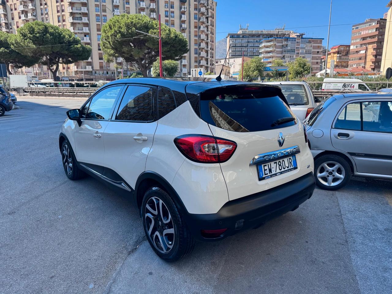Renault Captur 1.5 dCi 8V 90 CV