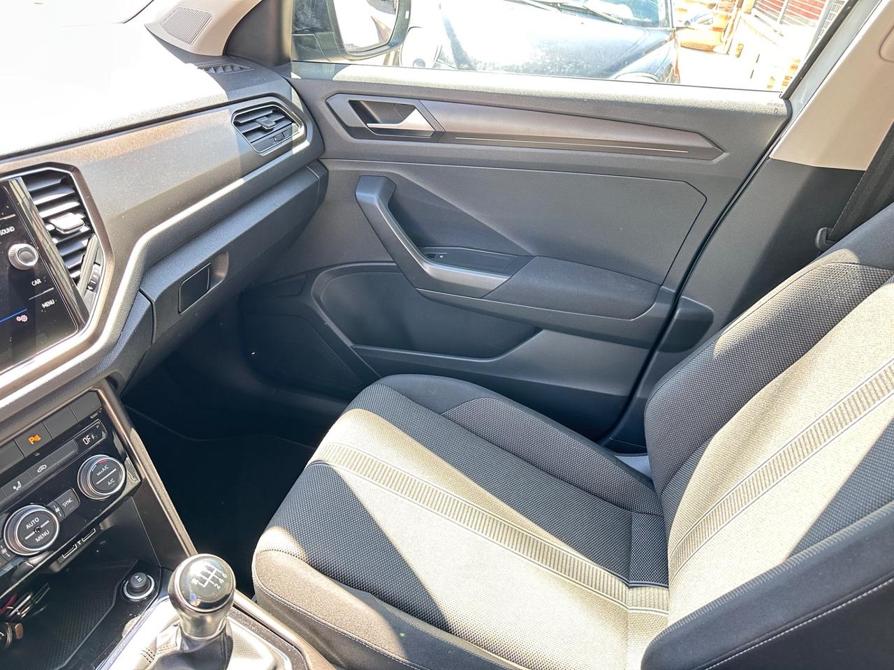 Volkswagen T-Roc 1.0 TSI B-Color -2018