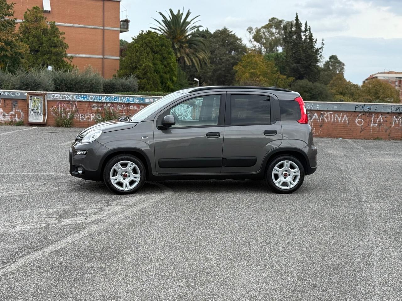Fiat Panda Hybrid - 12000 Km!