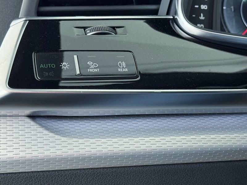 Audi Q8 Q8 SUV TDI quattro 210 kW tiptronic S line edition