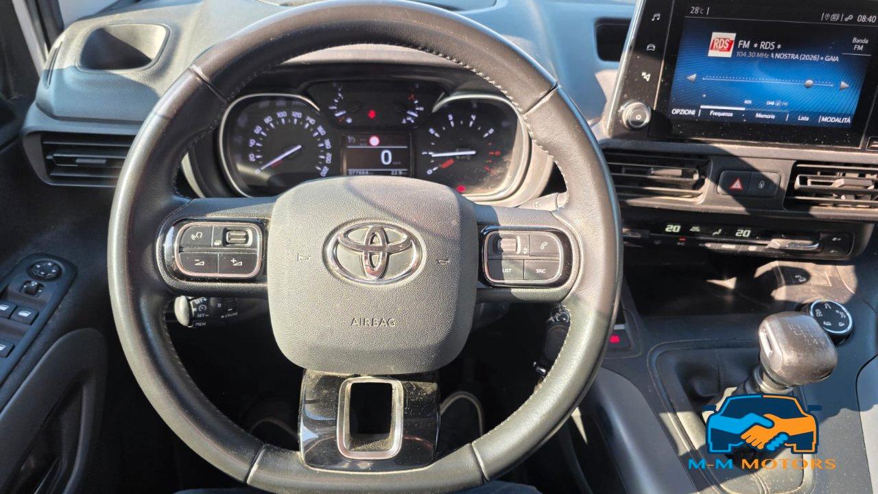 TOYOTA Proace City Verso 1.2P 110cv S&S L1 D Lounge