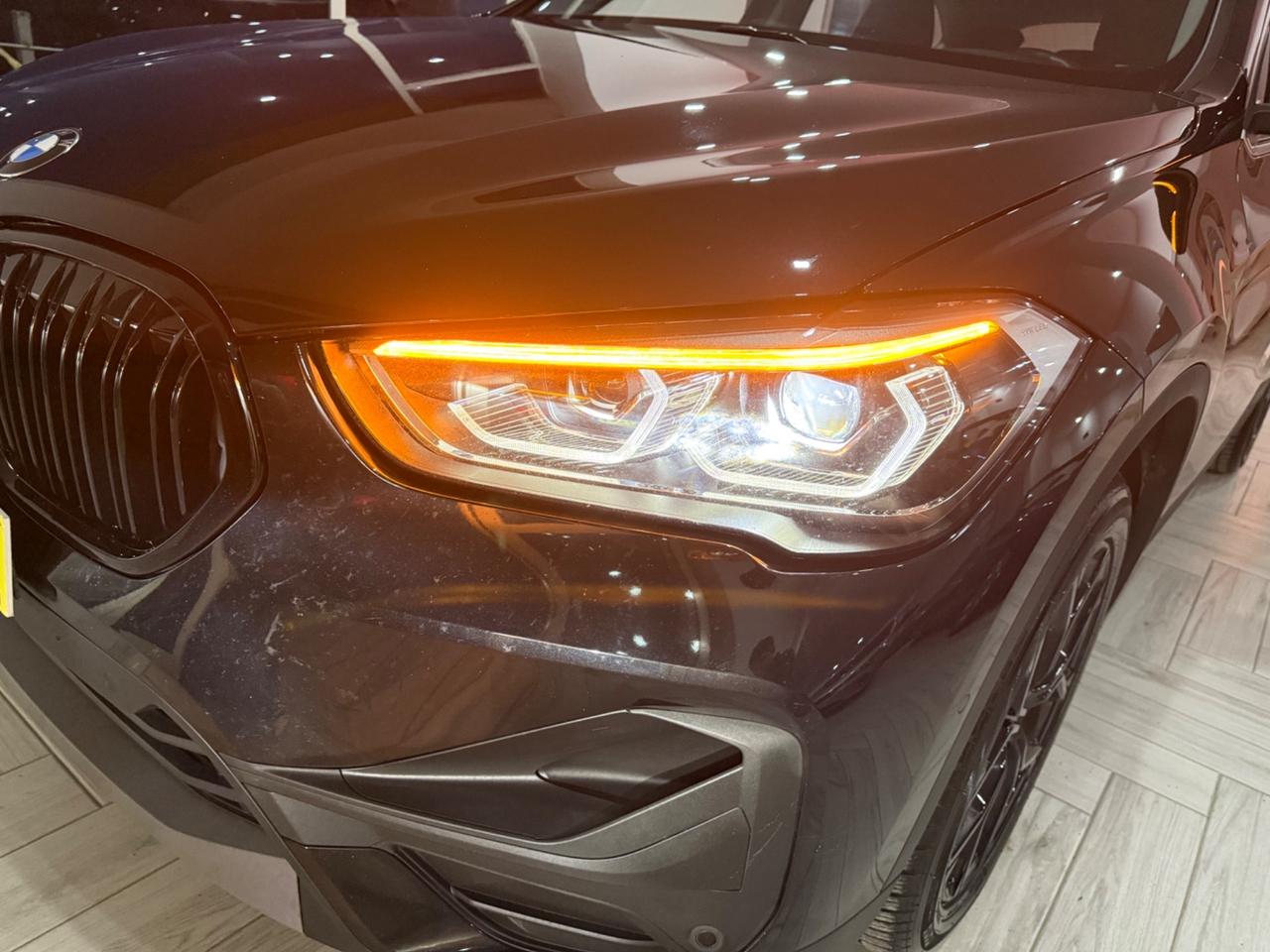 Bmw X1 2.0D 150cv auto. SHADOW LINE TOTAL BLACK2022