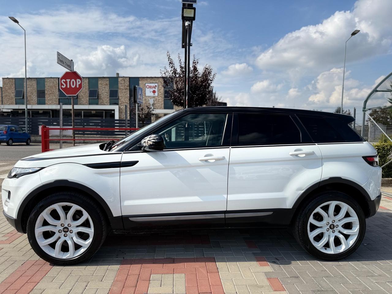 Land Rover Range Evoque 2.2 Sd4 5p. British Edition Dynamic