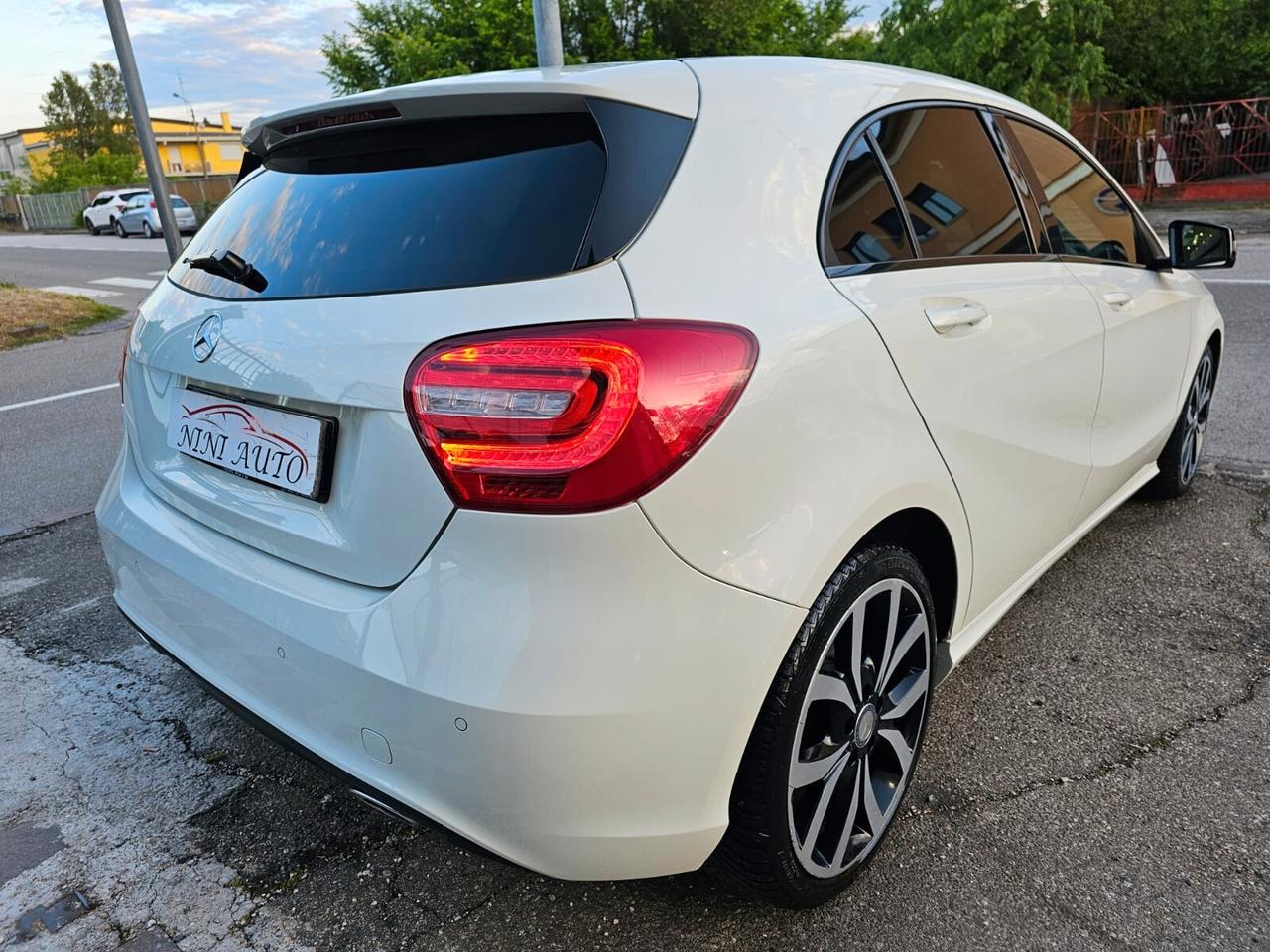 Mercedes-benz A 200 CDI 136cv Sport*Pelle*Bi-Xeno*18*Camera*