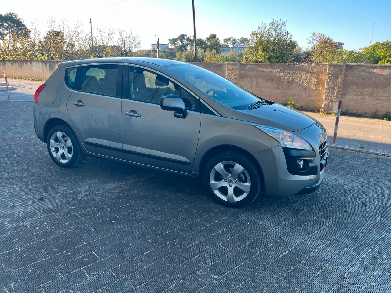 Peugeot 3008 1.6 HDi 115CV Style UsatoGarantito