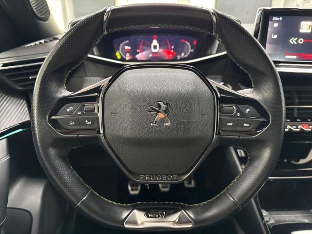 PEUGEOT 2008 PureTech 130 S&S GT Line