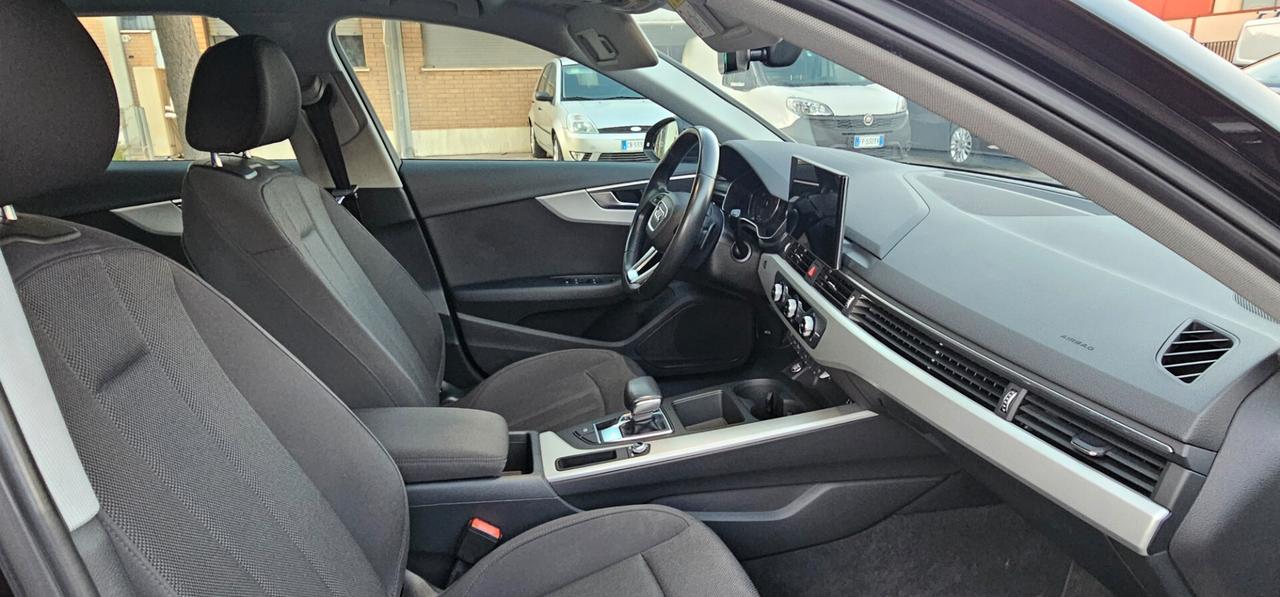 Audi A4 Avant 35 TDI/163 CV S tronic line edition