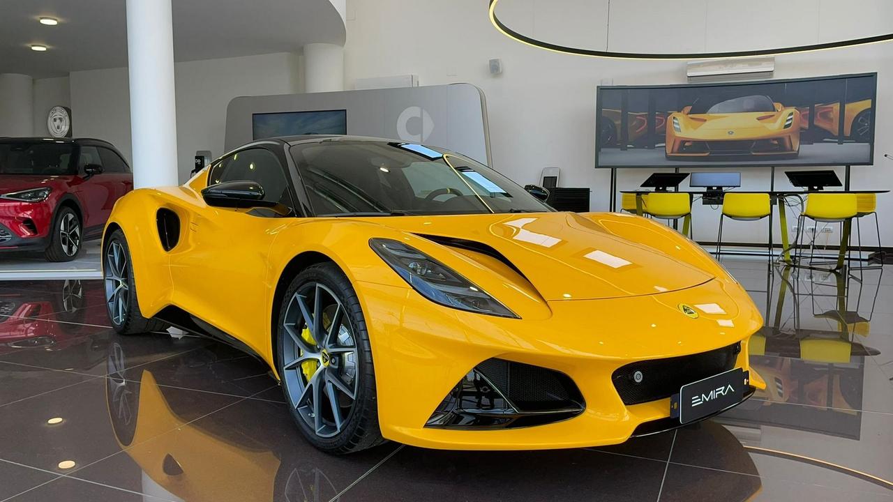 LOTUS EMIRA I4 FIRST EDITION