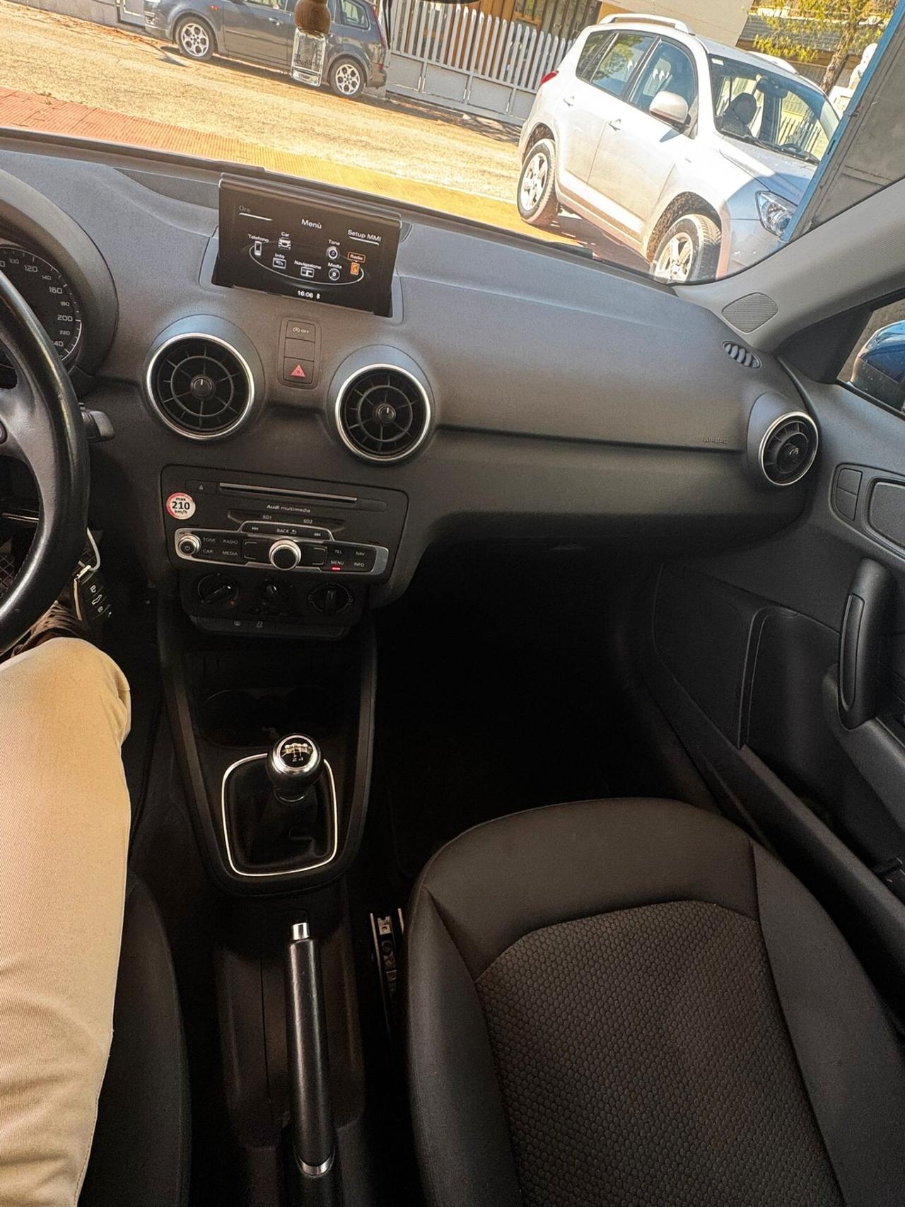 Audi A1 SPB 1.0 82 CV TFSI Sline NEOPATENTATI