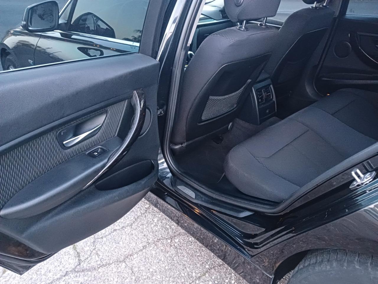 Bmw 318 318d Touring Luxury