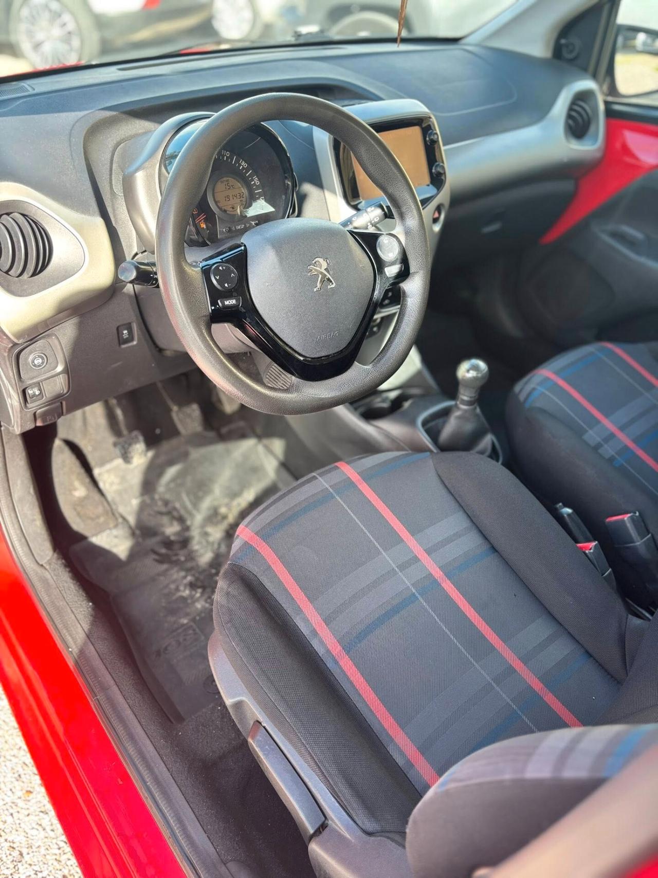 Peugeot 108 PureTech 82 5 porte Active