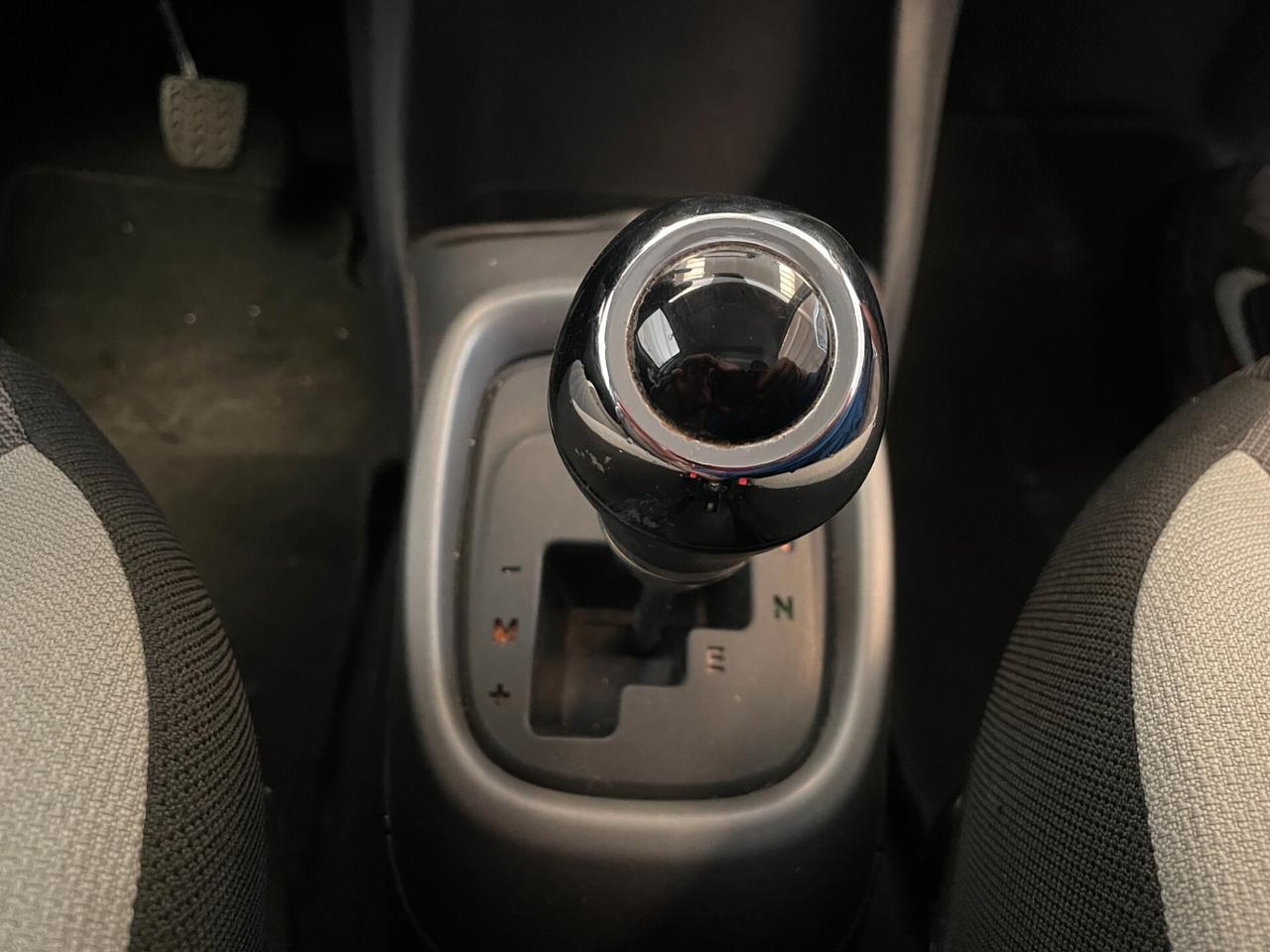 Toyota Aygo Connect 1.0 VVT-i 72CV 5 porte x-business MMT