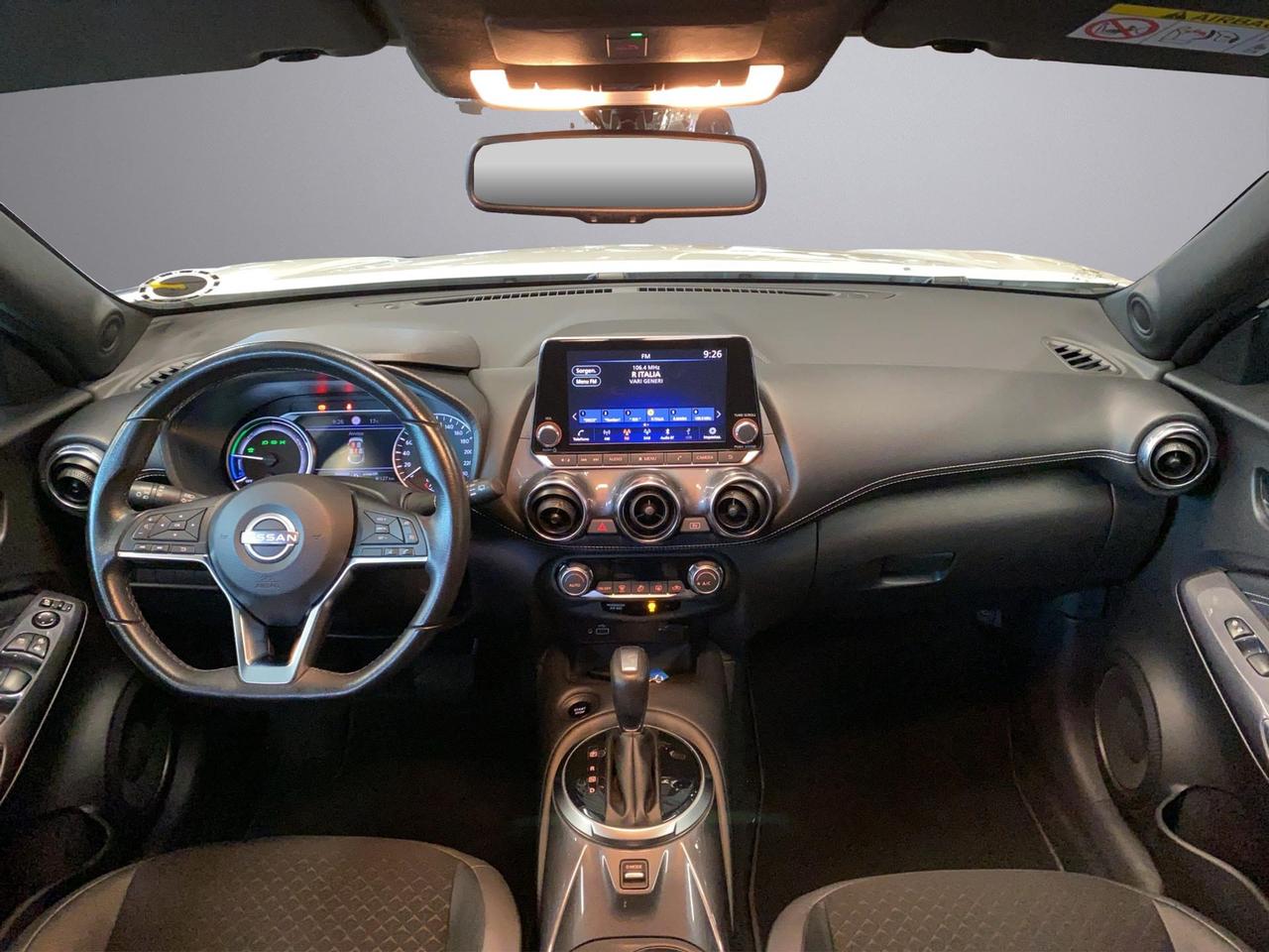 Nissan Juke 1.6 hev N-Connecta
