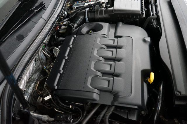 VOLKSWAGEN Tiguan 2.0 TDI SCR Business BlueMotion Technology