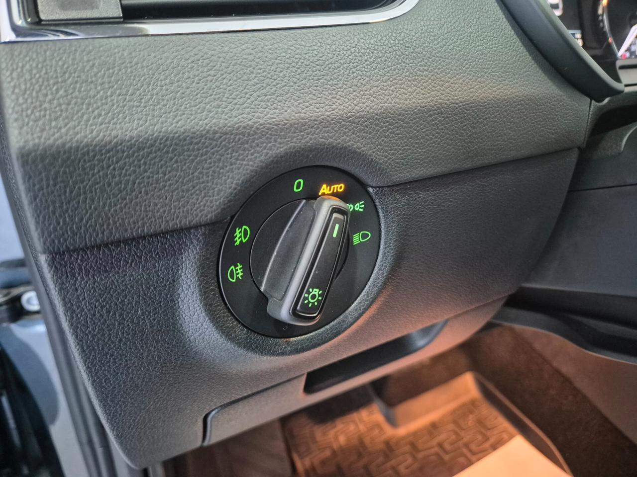 Skoda Octavia 1.5 G-TEC DSG Wagon Executive