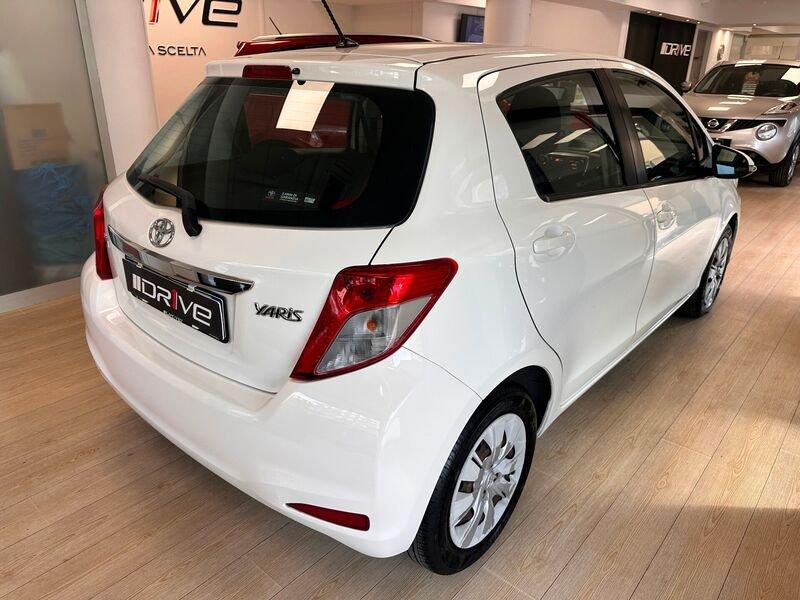 Toyota Yaris Yaris 1.0 5 porte Active