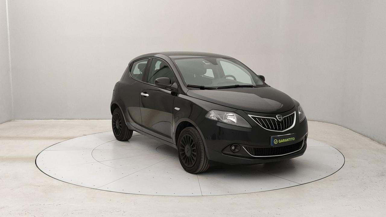 LANCIA Ypsilon III 2021 - Ypsilon 1.0 firefly hybrid Silver s&s 70cv