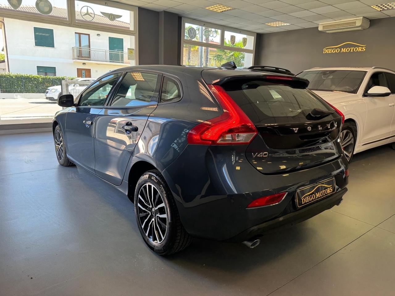 Volvo V40 D2 Geartronic Business Plus