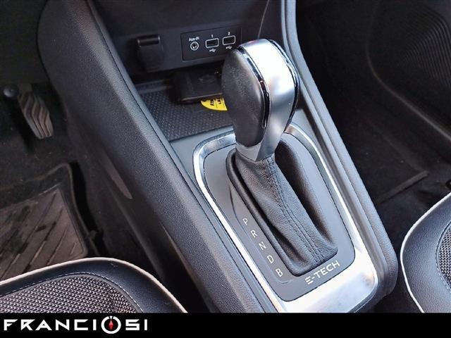 RENAULT Captur 1.6 E-TECH Hybrid Intens Auto