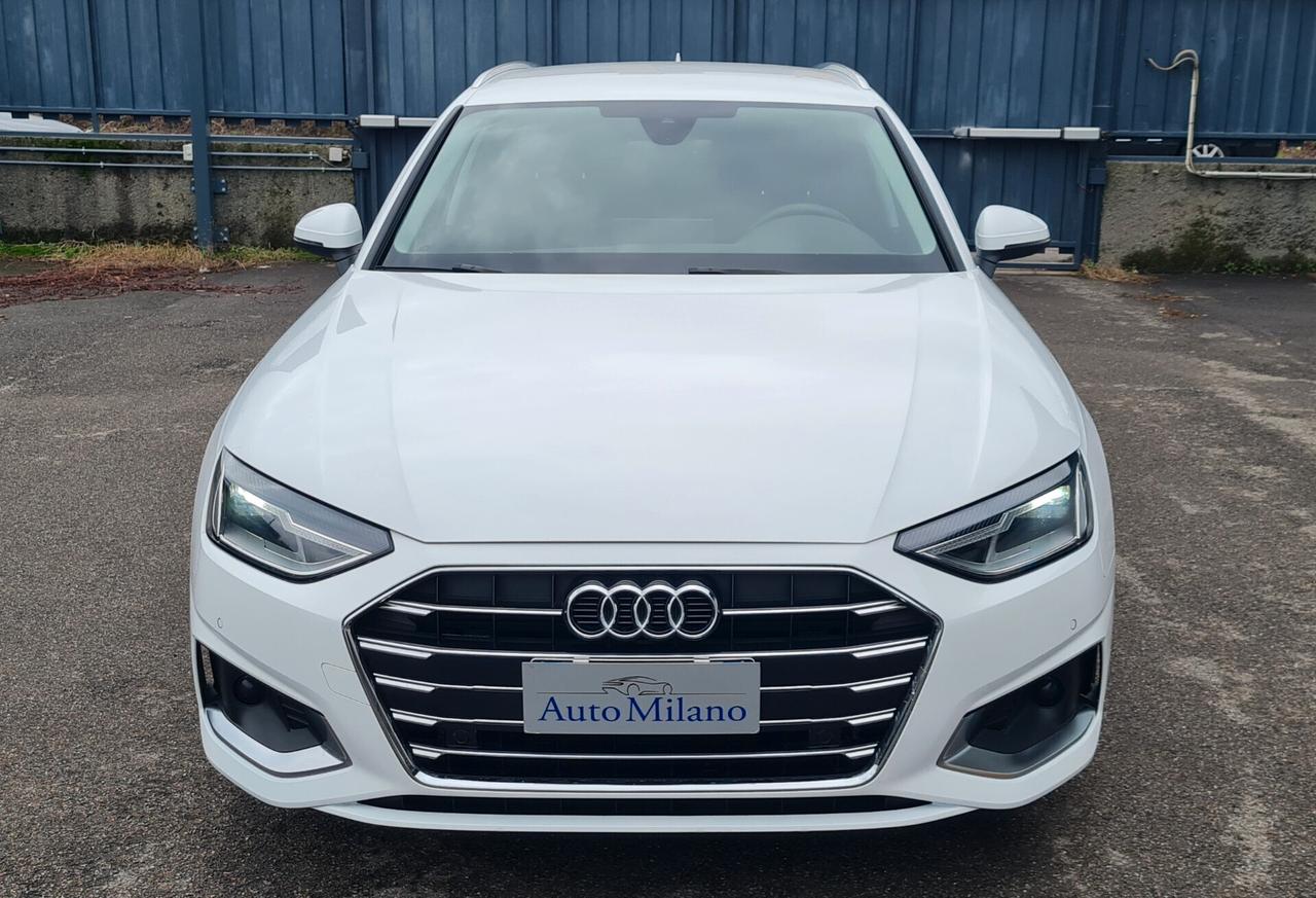 Audi A4 Avant 30 TDI/136 CV S tronic Business Advanced