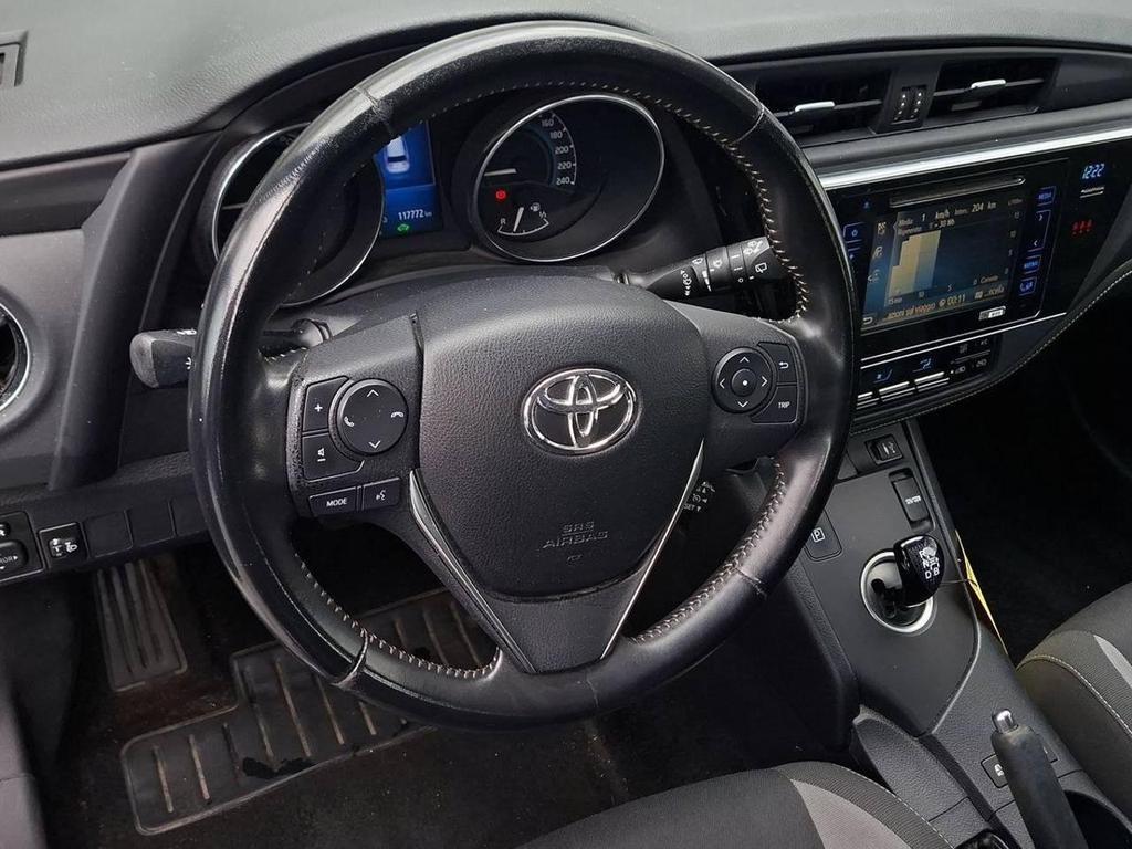 Toyota Auris Touring Sports 1.8 Hybrid Lounge CVT