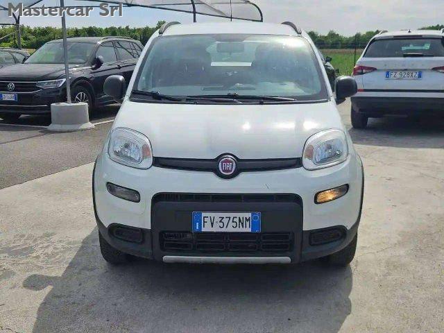 FIAT Panda Panda III 4x4 0.9 t.air t. 4x4 - FV375NM