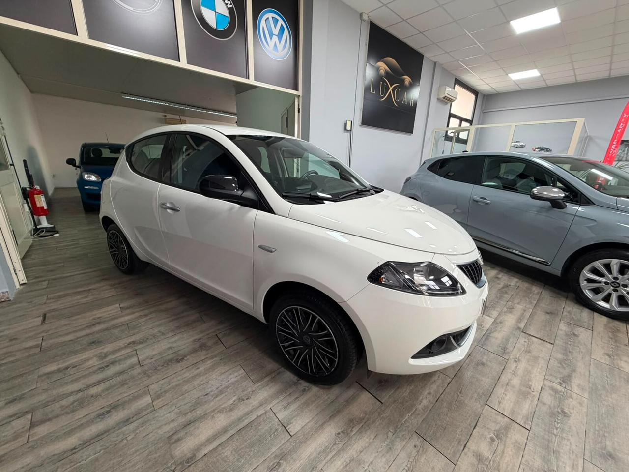 Lancia Ypsilon 1.0 FireFly 5 porte S&S Hybrid Gold