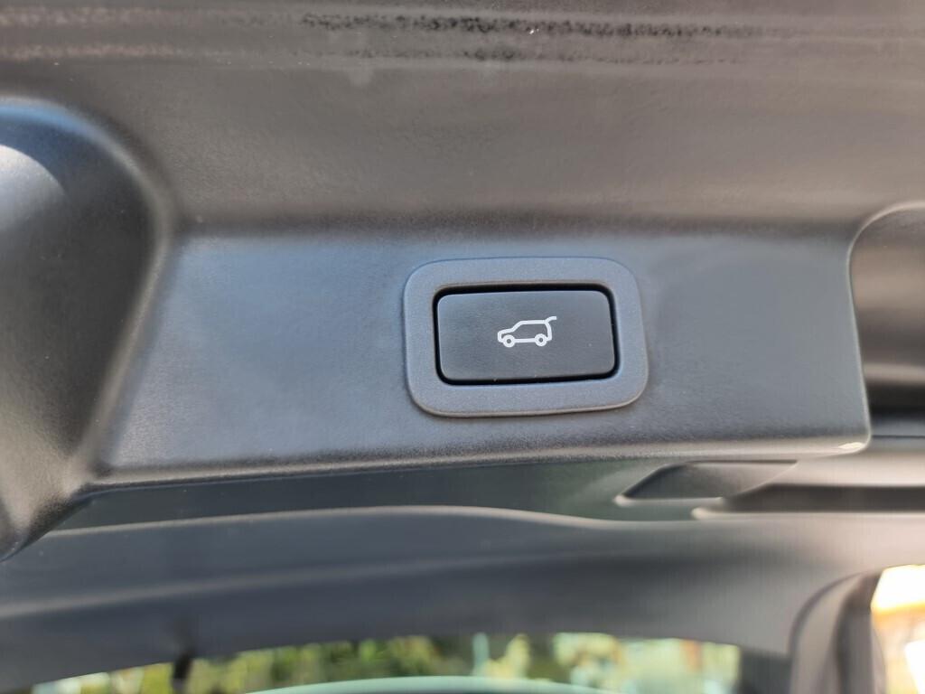 Jaguar F-Pace 2.0 D 180CV CON GARANZIA
