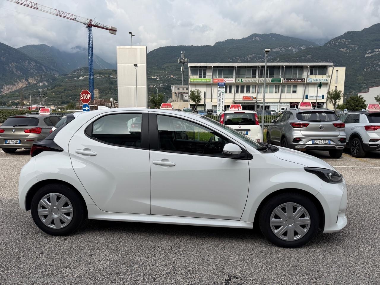 TOYOTA Yaris 1.0 5p. Active