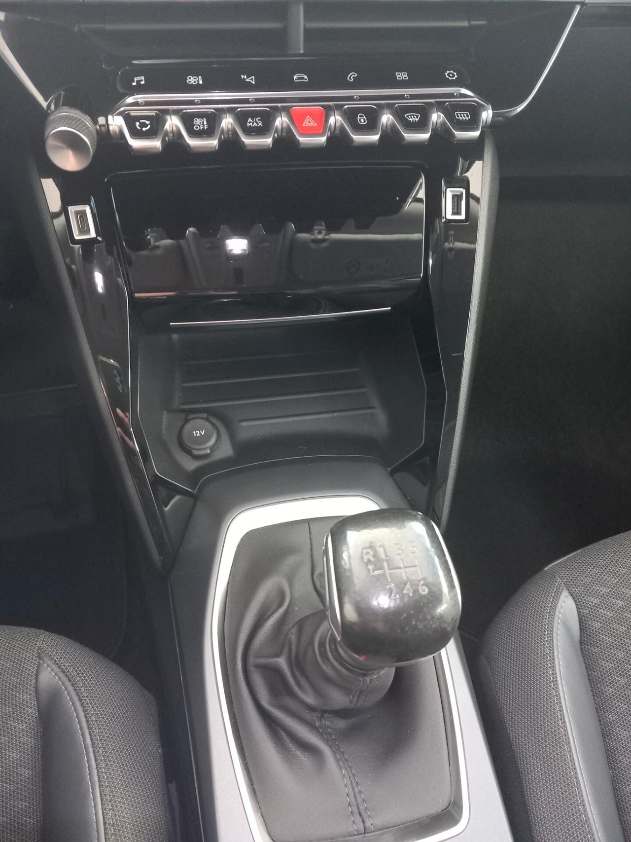 Peugeot 2008 PureTech 130 S&S EAT8 Allure anno 2020 benzina 75 mila km