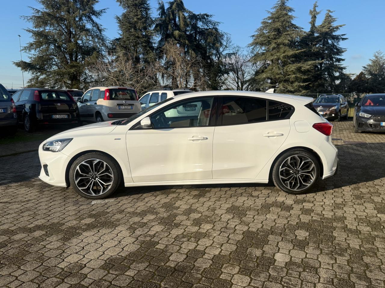 Ford Focus 1.0 EcoBoost 125 CV 5p. ST-Line