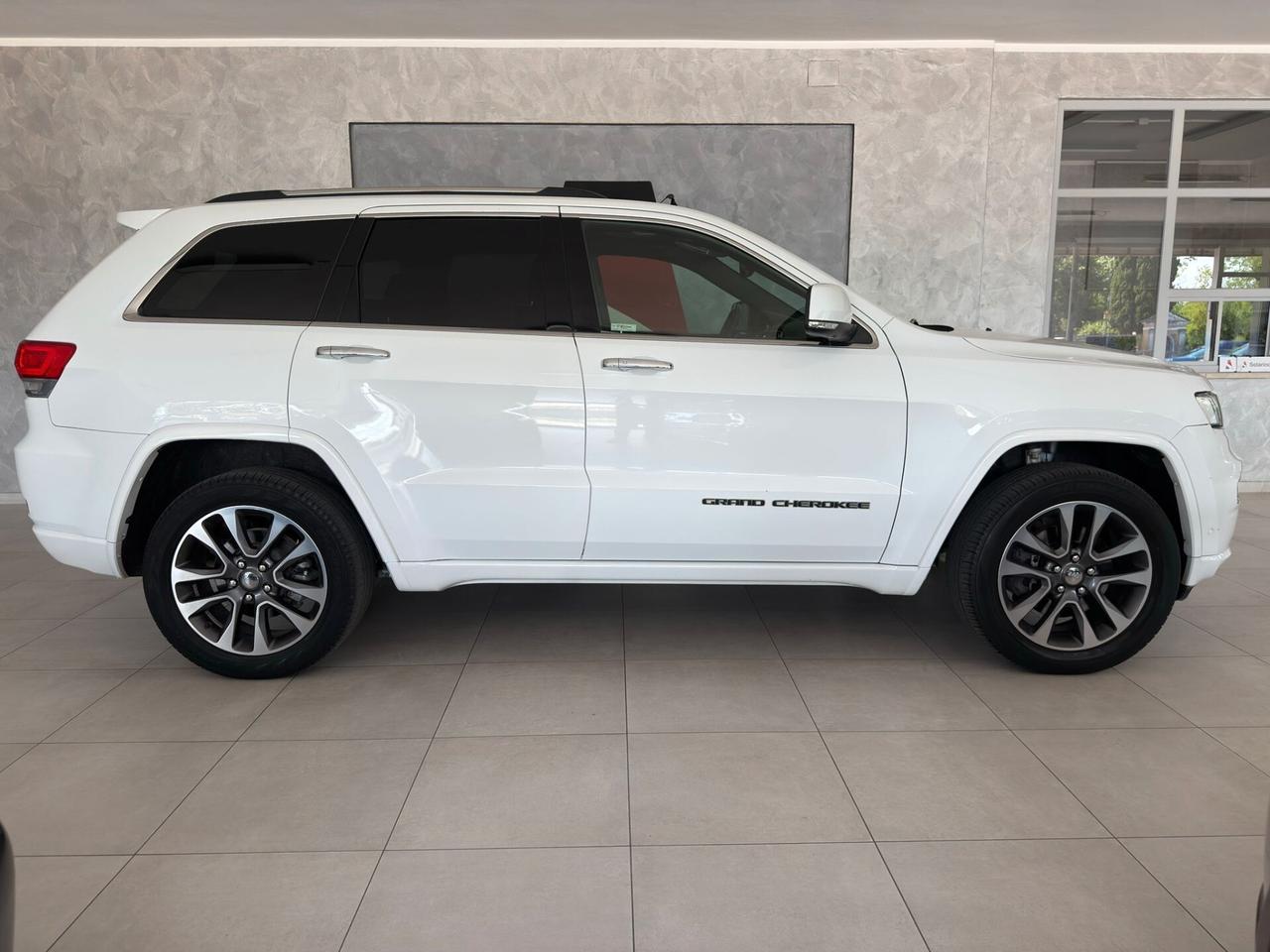 Jeep Grand Cherokee 3.0 V6 CRD 250 CV Multijet II Overland