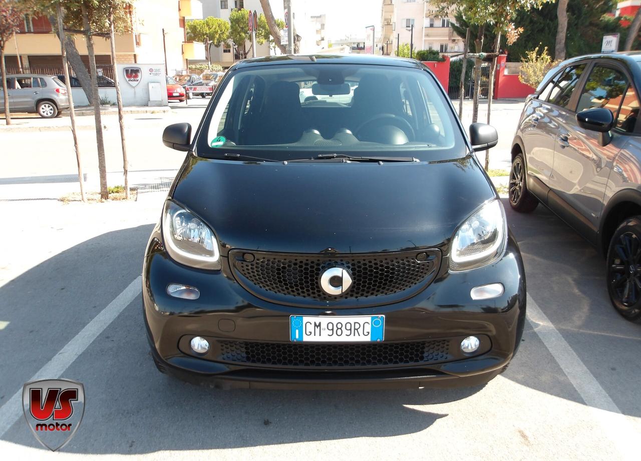 SMART FORFOUR 1.0 BENZ-GARANZIA FULL