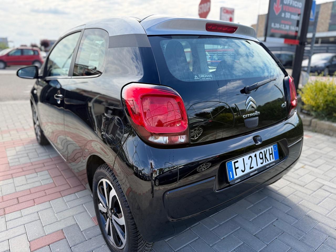 Citroen C1 PureTech 82 3 porte Shine