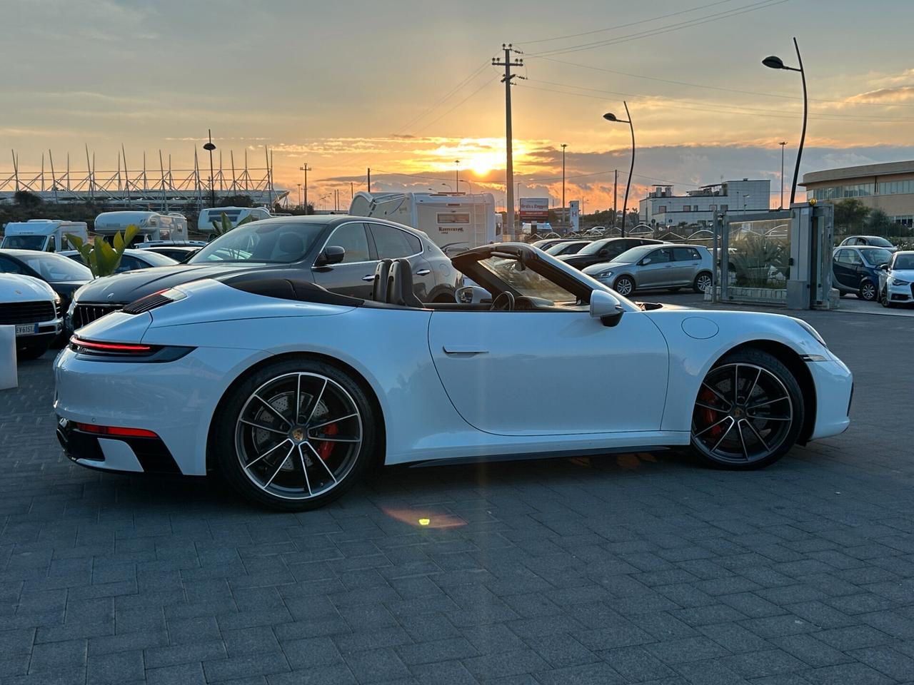 Porsche 992 911 Cabrio 3.0 Carrera 4S auto