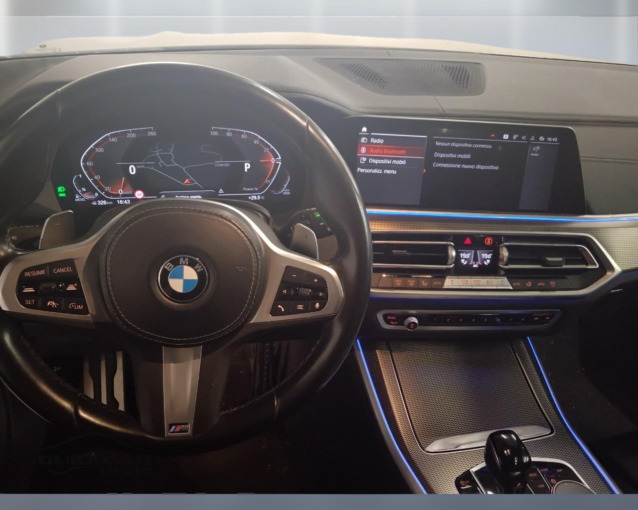 BMW X5 G05 2018 - X5 xdrive40d mhev 48V Msport auto 7p.ti