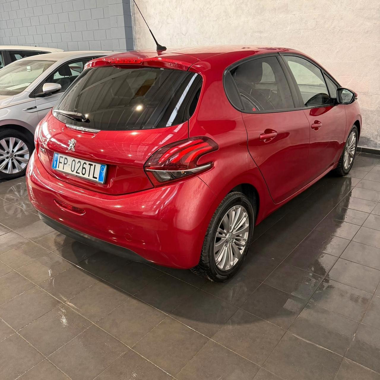 Peugeot 208 1.6 HDI ALLURE NEOPATENTATI