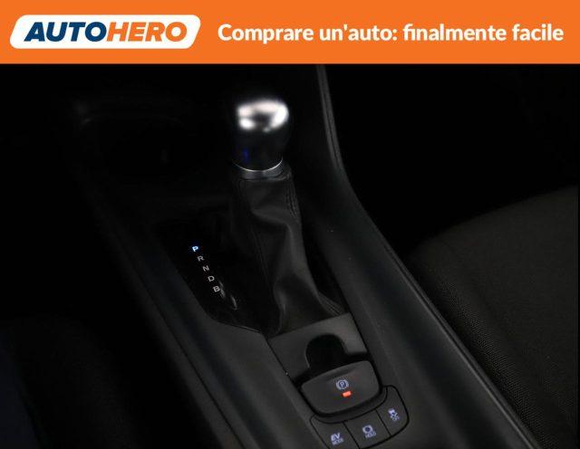 TOYOTA C-HR 1.8 Hybrid E-CVT Business