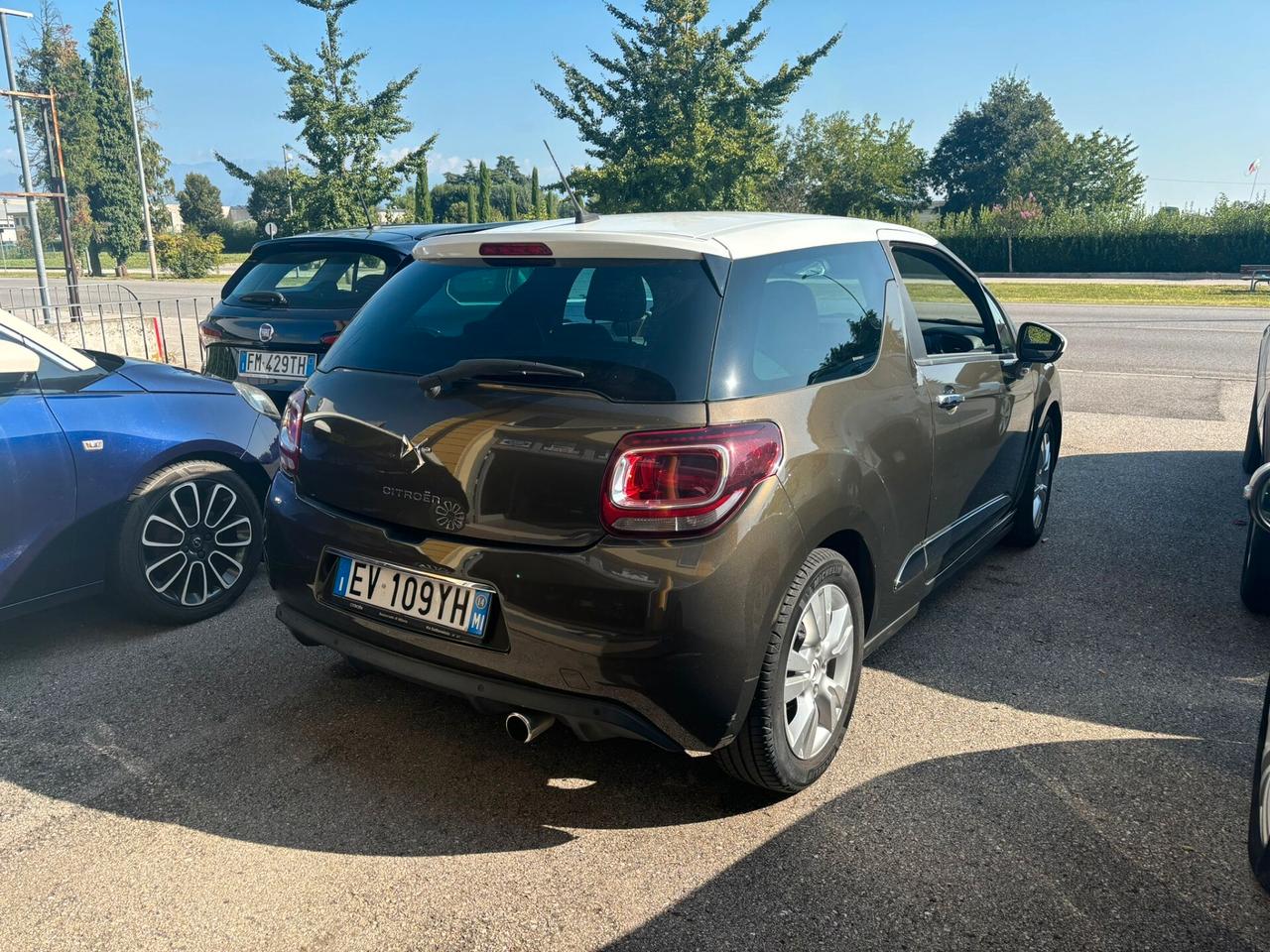 DS3 1.2 - 82cv anno 2014 con 144.889 km OK NEOPATENTATI