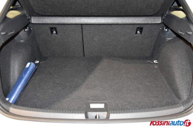 VOLKSWAGEN Taigo 1.0 TSI 116 CV DSG R-LINE + R18 + REARVIEW + TECH