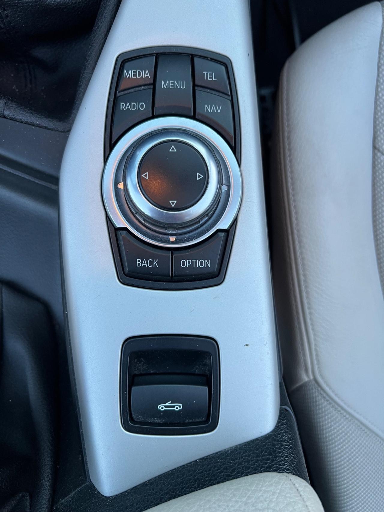 Bmw 218 218i Cabrio Advantage