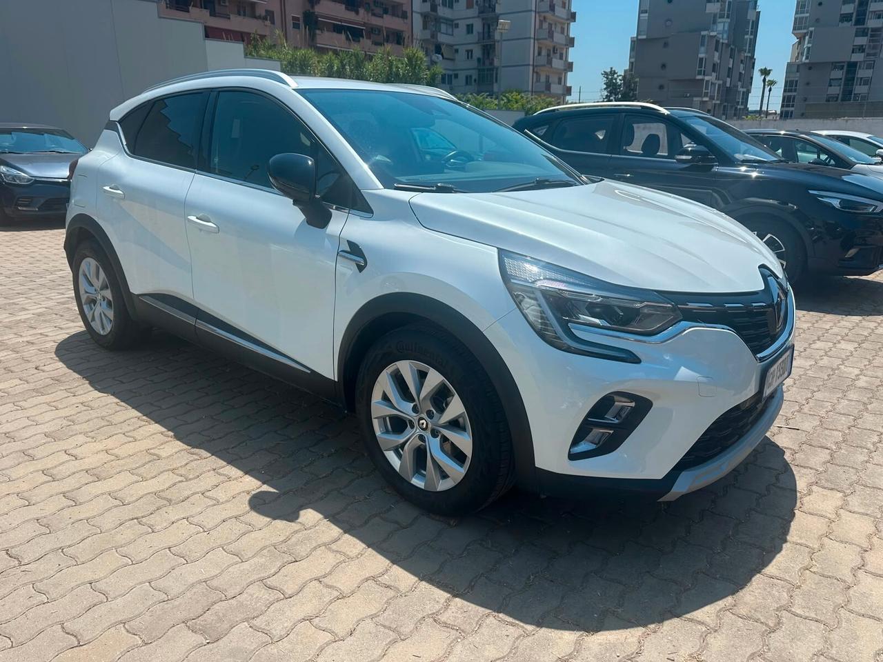 Renault Captur Full Hybrid E-Tech 145 CV Intens