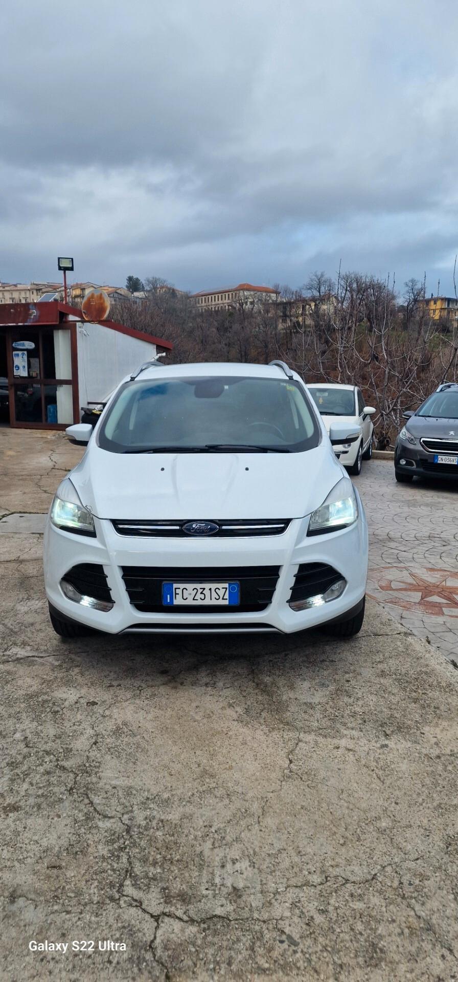 Ford Kuga 2.0 TDCI 150 CV S&S 4WD Powershift Titanium