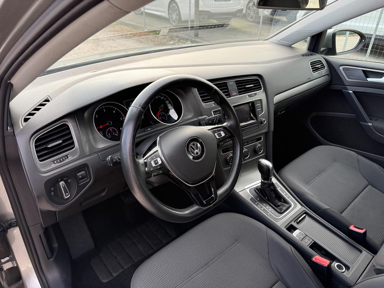 Volkswagen Golf 5p 1.6 tdi Highline BlueMotion dsg
