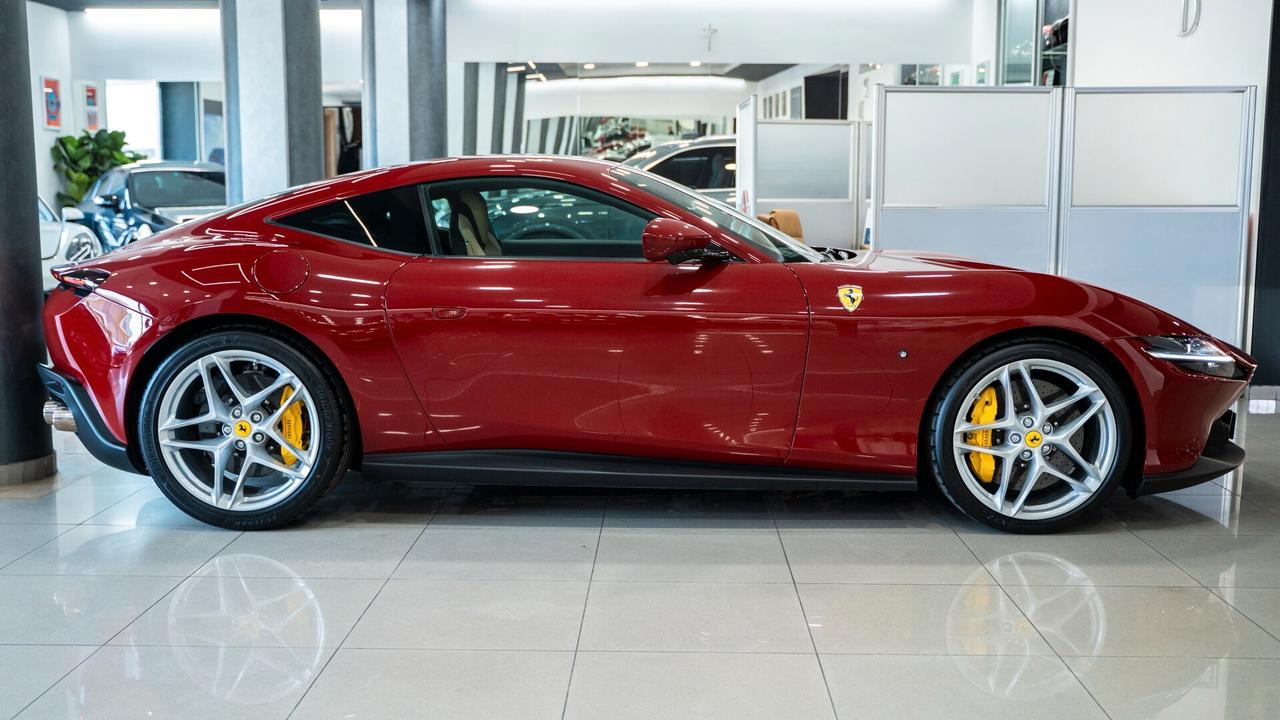 Ferrari Roma 3.9 F1 DCT 4.000 KM / IVA ESPOSTA UNICO PROPRIETARIO SERVICE FULL OPTIONAL